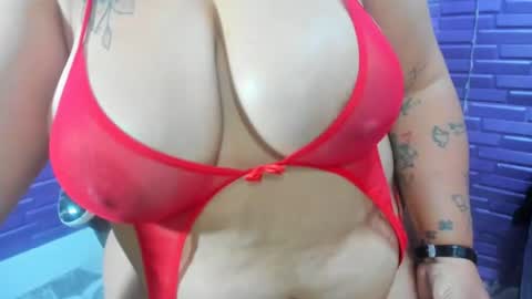 Snapshot of scarlett_sex_rs chatting on 07/12/26, 01:24 Scarlett online show from 07/12/26, 01:24