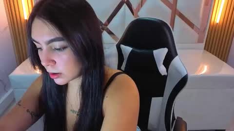 Scarlett online show from 10/01/25, 12:33