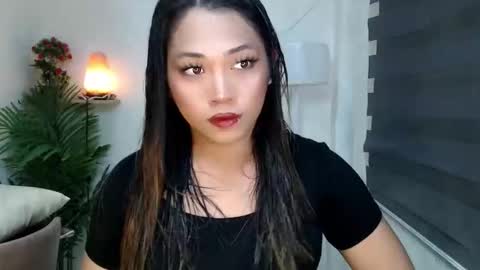    online show from 04/12/26, 05:12