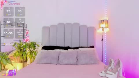 Snapshot of scarlett_steelee chatting on 06/17/26, 12:57 Scarlett Steelee Independent Model online show from 06/17/26, 12:57