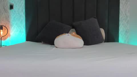 Scarlett online show from 03/25/26, 05:13