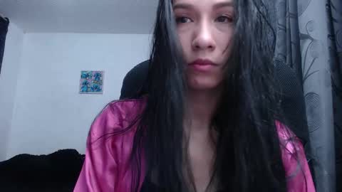 Snapshot of scarlett_vonrose chatting on 01/12/26, 11:32 Scarlett Von Rose online show from 01/12/26, 11:32