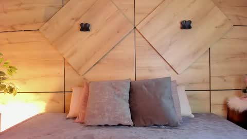 Snapshot of scarlettadams__ chatting on 02/11/26, 12:32 online show from 02/11/26, 12:32