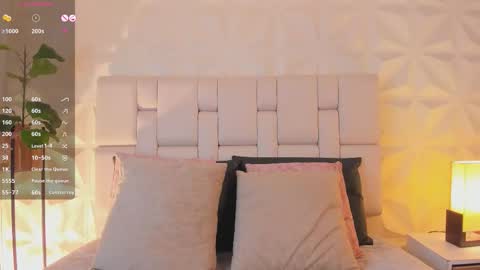 Snapshot of scarlettadams__ chatting on 02/19/26, 12:23 online show from 02/19/26, 12:23