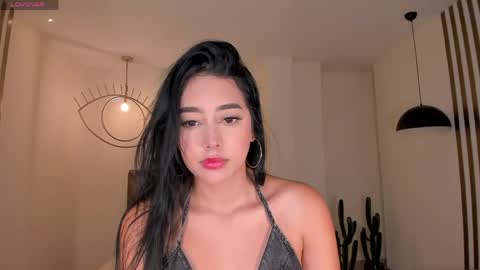 Snapshot of scarlettblaze1 chatting on 05/14/26, 12:01 Sacrlett Blaze online show from 05/14/26, 12:01