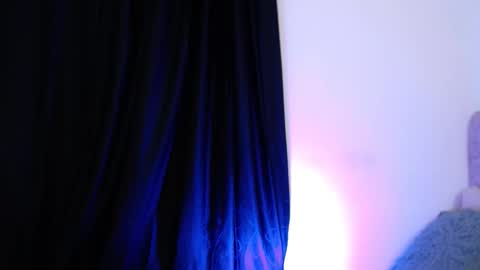 Sara online show from 03/04/25, 01:12
