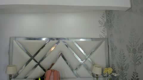 Snapshot of scarlettcortes chatting on 04/10/26, 12:21 Your Dream online show from 04/10/26, 12:21