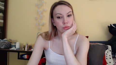 Scarlett online show from 01/10/25, 04:09