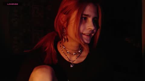 Scarlett online show from 10/23/25, 05:33