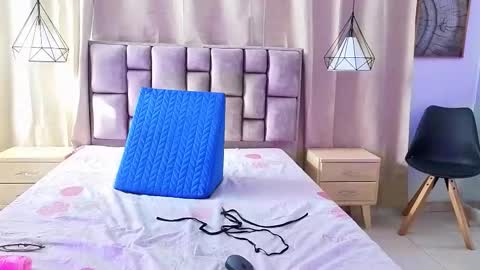 Snapshot of scarlettjonson_ chatting on 02/02/26, 01:21 scarlettjonson_ online show from 02/02/26, 01:21