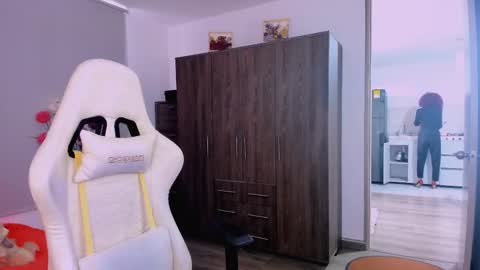 Snapshot of scarlettmalbec chatting on 02/09/26, 09:19 Scarlett online show from 02/09/26, 09:19