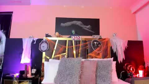 scarlettorres online show from 10/30/25, 06:30