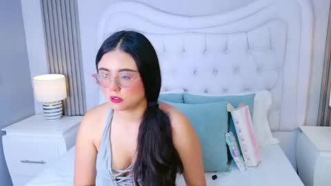 Scarlett Petrova online show from 06/02/26, 11:45