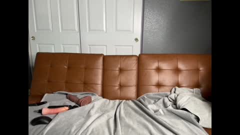 ScarlettredFF online show from 01/13/25, 04:50