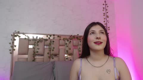 Scarlet online show from 12/05/25, 11:30