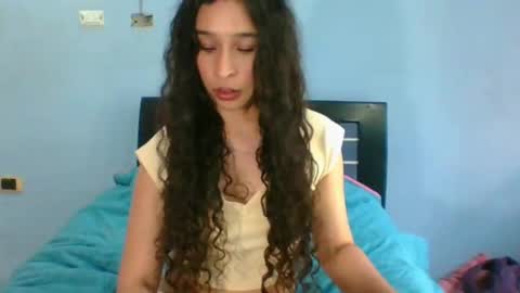 Snapshot of scarlettscottx chatting on 05/25/26, 09:43 Nataly online show from 05/25/26, 09:43