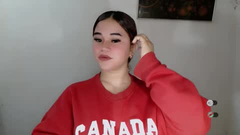 Snapshot of scarletvamp chatting on 02/06/26, 02:05 scarletvamp online show from 02/06/26, 02:05