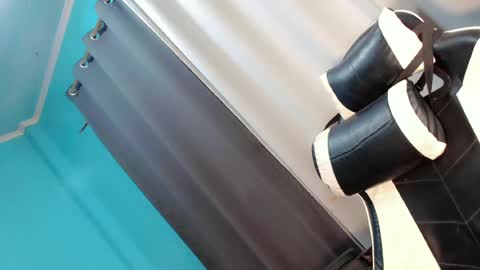 Snapshot of scarletvamp chatting on 06/27/26, 12:22 scarletvamp online show from 06/27/26, 12:22