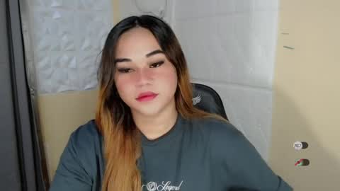 Snapshot of scarletvamp chatting on 07/18/26, 05:44 scarletvamp online show from 07/18/26, 05:44