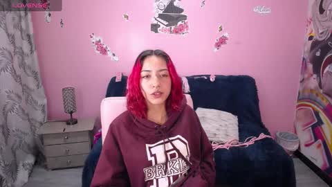 Scarllett online show from 01/31/25, 04:25