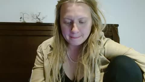 ScarTit Bernhard online show from 02/25/25, 04:57