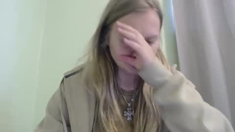 ScarTit Bernhard online show from 10/05/25, 05:33