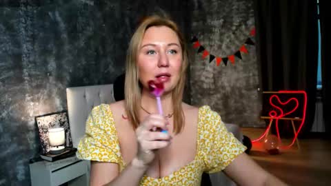 Samanta online show from 10/29/25, 04:04