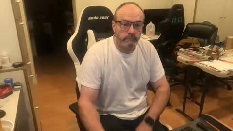 schief6218 online show from 02/16/26, 07:59