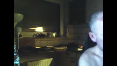 schnibschnab online show from 02/03/26, 01:59