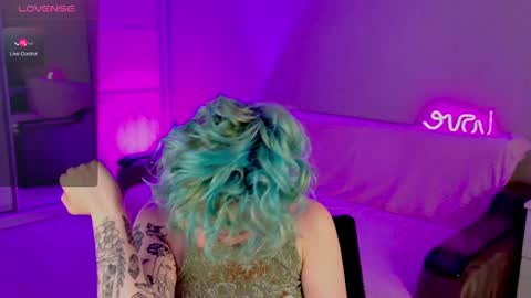 Snapshot of school_love chatting on 02/27/25, 01:07 Rina online show from 02/27/25, 01:07