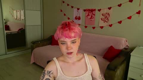 Snapshot of school_love chatting on 09/18/25, 11:12 Rina online show from 09/18/25, 11:12