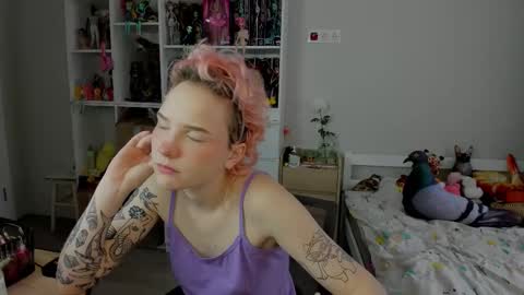 Rina online show from 11/23/25, 07:08