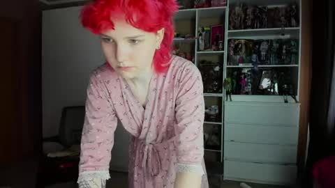 Rina online show from 05/01/26, 07:24