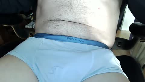 Snapshot of schooldayz chatting on 01/03/25, 10:08 schooldayz online show from 01/03/25, 10:08