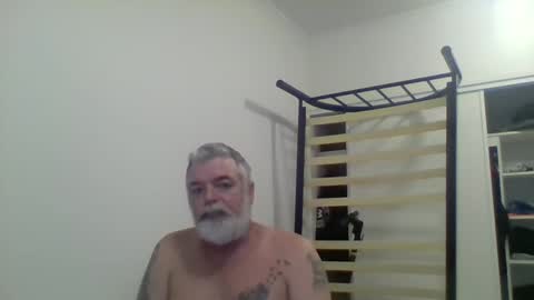 Schooner73 online show from 01/28/25, 09:08