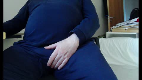 Mick online show from 12/18/24, 01:23