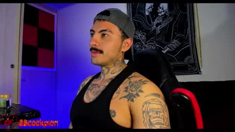 Alejandro help me to reach 200 thumps up online show from 11/11/25, 07:41