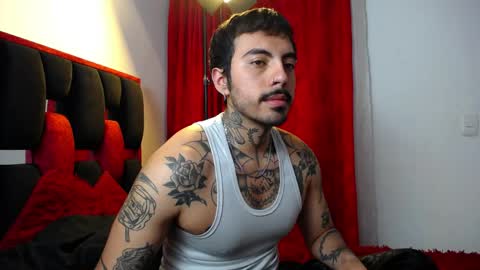 Alejandro help me to reach 200 thumps up online show from 04/10/26, 06:29