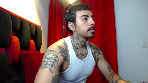 Alejandro help me to reach 200 thumps up online show from 04/15/26, 06:31