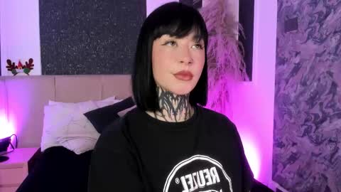 Scolw  online show from 12/05/25, 12:14