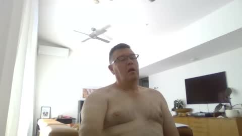 Scoobs online show from 03/31/26, 03:41