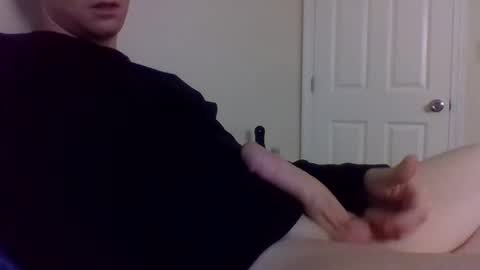 Snapshot of scooter912 chatting on 01/03/25, 02:32 scooter912 online show from 01/03/25, 02:32