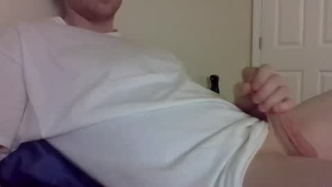 Snapshot of scooter912 chatting on 03/02/25, 01:36 scooter912 online show from 03/02/25, 01:36