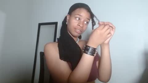 Snapshot of scorpionnluv chatting on 10/29/25, 04:48 scorpionnluv online show from 10/29/25, 04:48