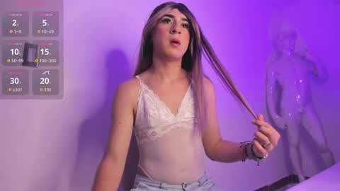 Snapshot of scott_baker__ chatting on 09/10/25, 07:25 Scott online show from 09/10/25, 07:25