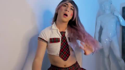 Snapshot of scott_baker__ chatting on 09/16/25, 03:57 Scott online show from 09/16/25, 03:57