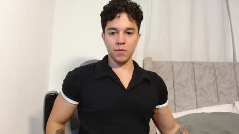 Twitter Scott brasher1 Instagram Camiloestuardo2 online show from 11/13/25, 03:27