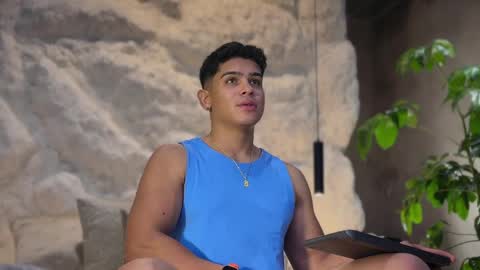 Andrew Flintt online show from 04/05/26, 11:02