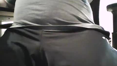 scottie813 online show from 12/24/24, 01:50