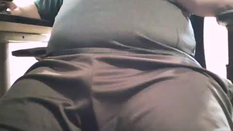 Snapshot of scottie813 chatting on 05/18/26, 11:27 scottie813 online show from 05/18/26, 11:27